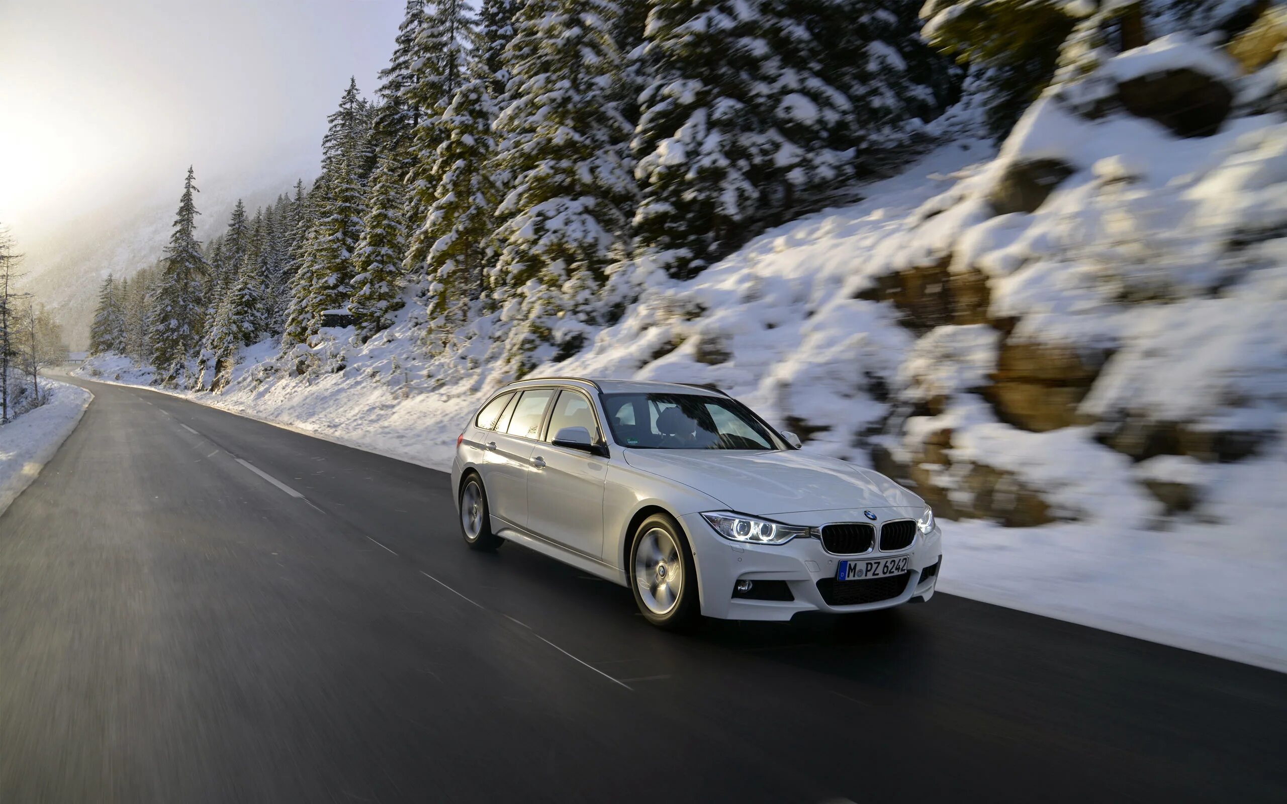 Универсал зима. Bmw 320d f31. bmw 320d xdrive универсал. bmw f30 снег. bmw x3 snow.