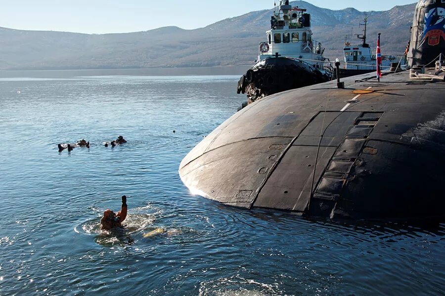 Подводный флот тихоокеанского флота. База подводных лодок на Камчатке Вилючинск. Петропавловск-Камчатский база Тихоокеанского флота. База ТОФ подводных лодок. Бухта Авача база подводных лодок.