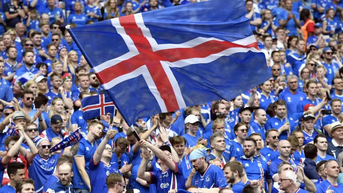 Исландия какая европа. Исландия люди. Исландия население. Исландия общество. Жители Исландии.