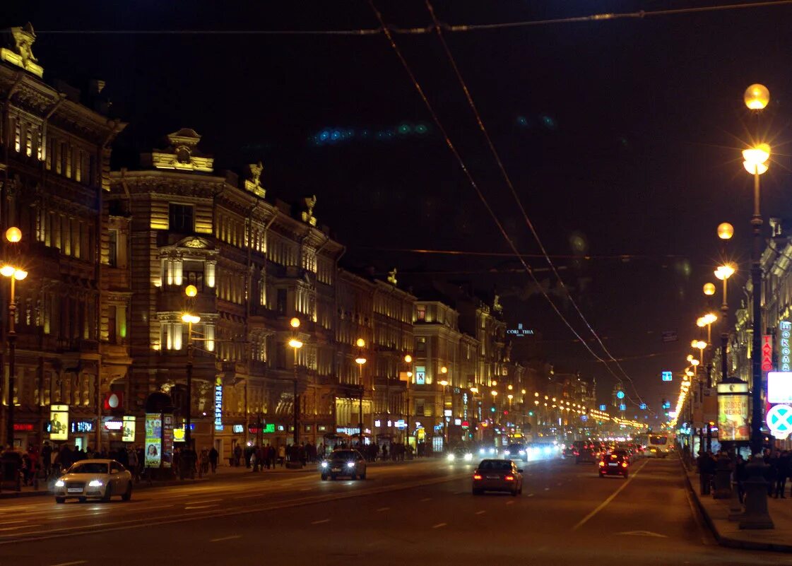 улицы санкт петербурга ночью. санкт петербург ночь невский. петербург центр улочка ночь. улица невский проспект санкт-петербург. улицы санкт петербурга ночью.
