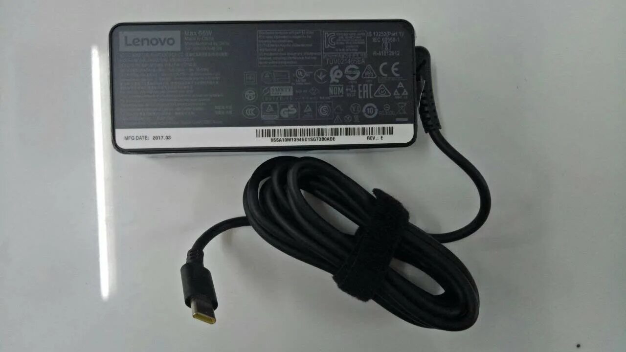 Блок питания type c 65w. Lenovo 4x20m26272 65w. адаптер lenovo 4x20m26272. lenovo 65w standard ac adapter usb type-c. адаптер lenovo 4x20e53340 65w.