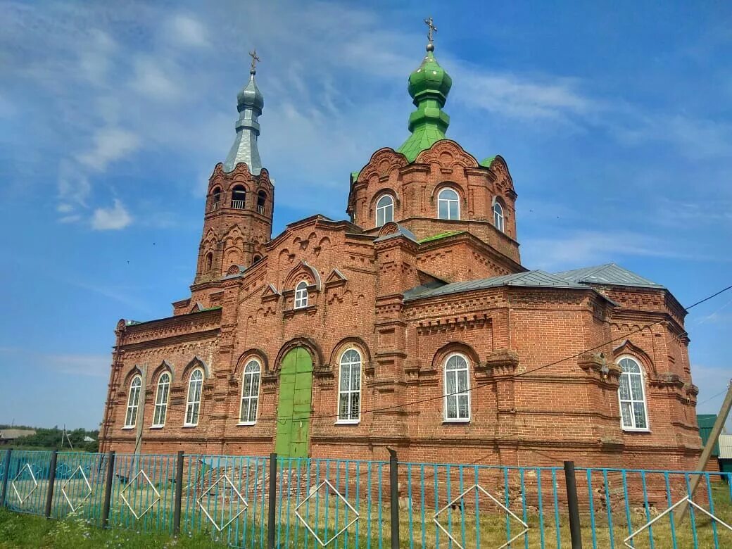 Храм Салтыково Земетчинский район. Село красная Дубрава Пензенская область. Красная Дубрава Пензенская область Земетчинский район. Церковь село Салтыково Земетчинский район. Погода по часам земетчино