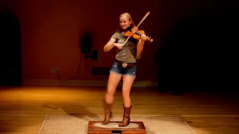 Violin dance
