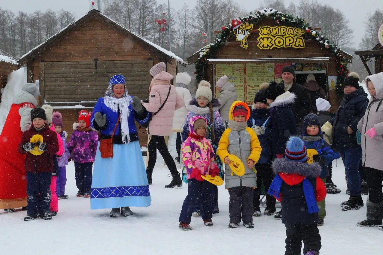 Сайт дк конина егорьевск. Парк Егорьевск 200. Парк ДК конина Егорьевск. Парк 200 лет Егорьевску. Егорьевск парк им конина Масленица.