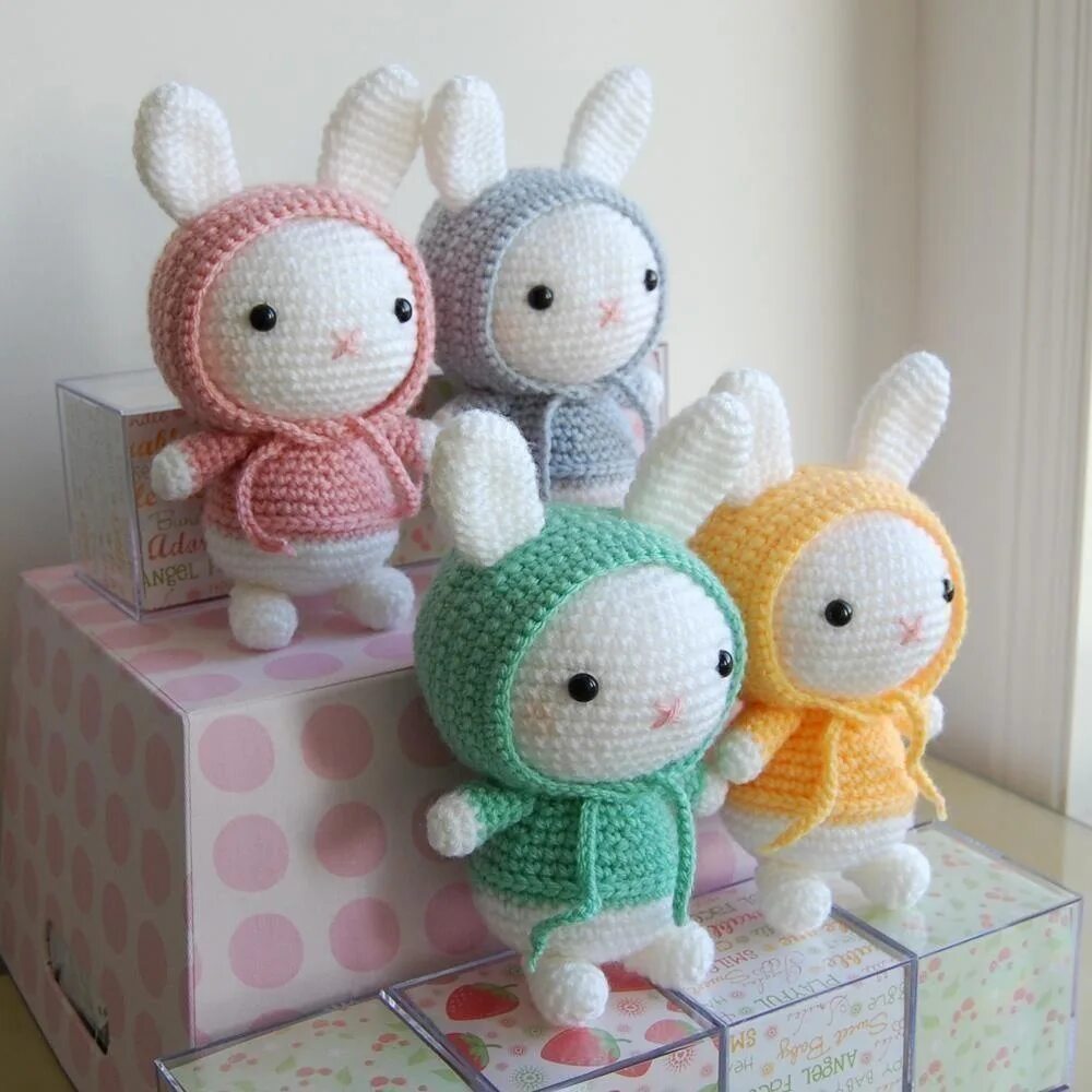Игрушки связанные крючком для начинающих. Игрушки амигуруми для начинающих. Красивые вязаные игрушки. Связанные игрушки. Амигуруми.