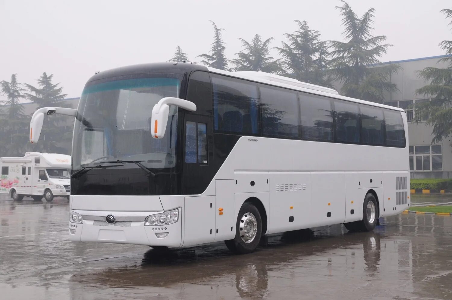 Yutong bus. Yutong zk6122h9 (53). yutong zk6128. автобус yutong zk6122h9. туристический автобус ютонг 6122.
