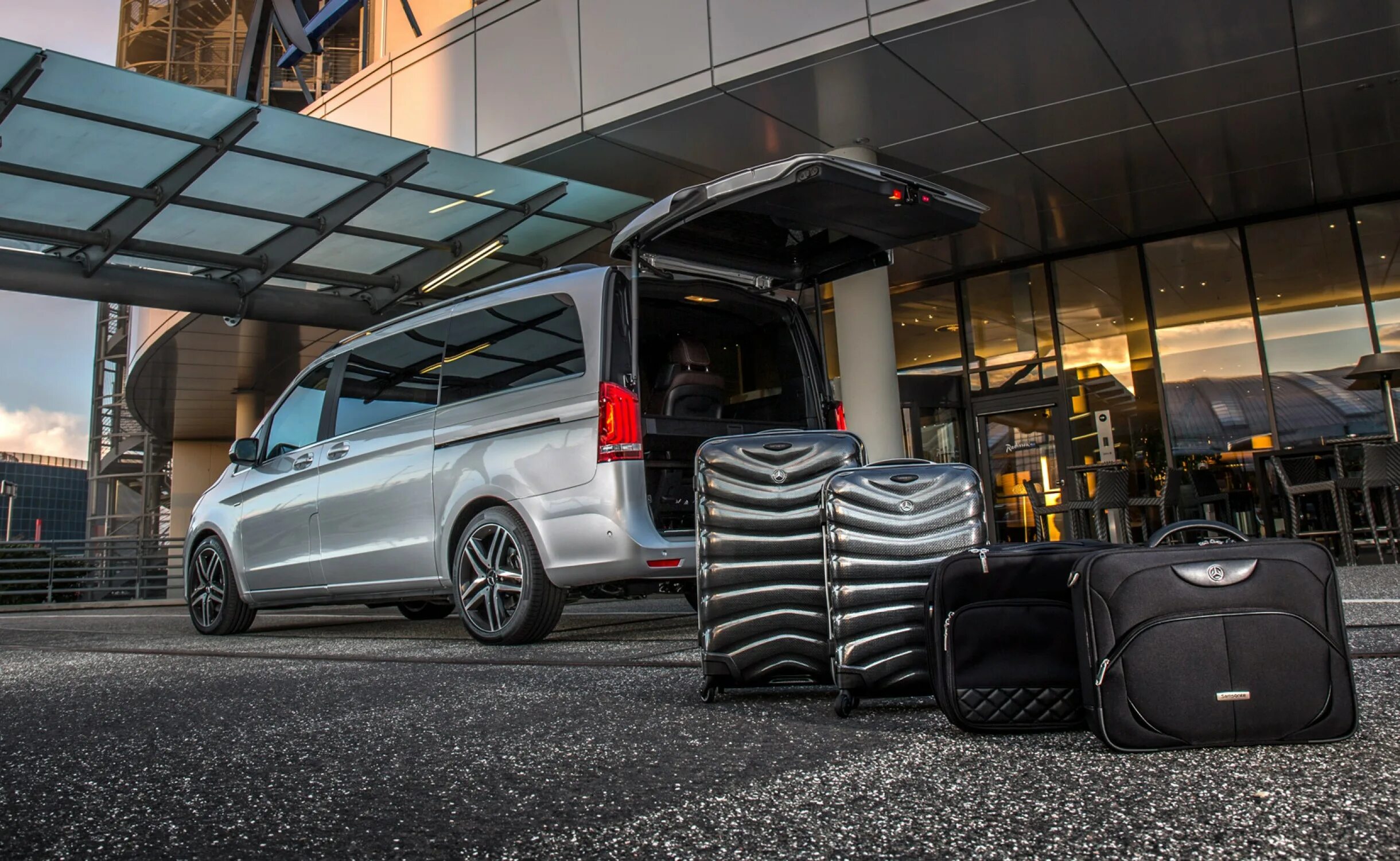 Mercedes Vito Airport transfer. Mercedes Vito Luxury. Мерседес-Бенц v280. Mercedes v class transfer Airport. Трансфер в аэропорт цена