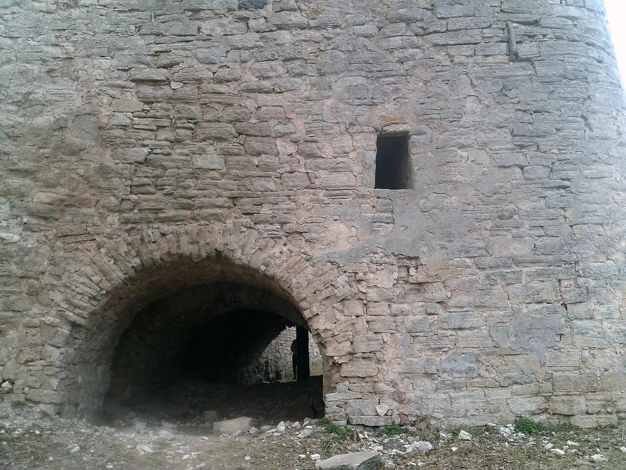 Порхов крепость. Крепость в псковской области порховская. Станиславская крепость. Каменная крепость порхов. Природа - город порхов - псковская область.