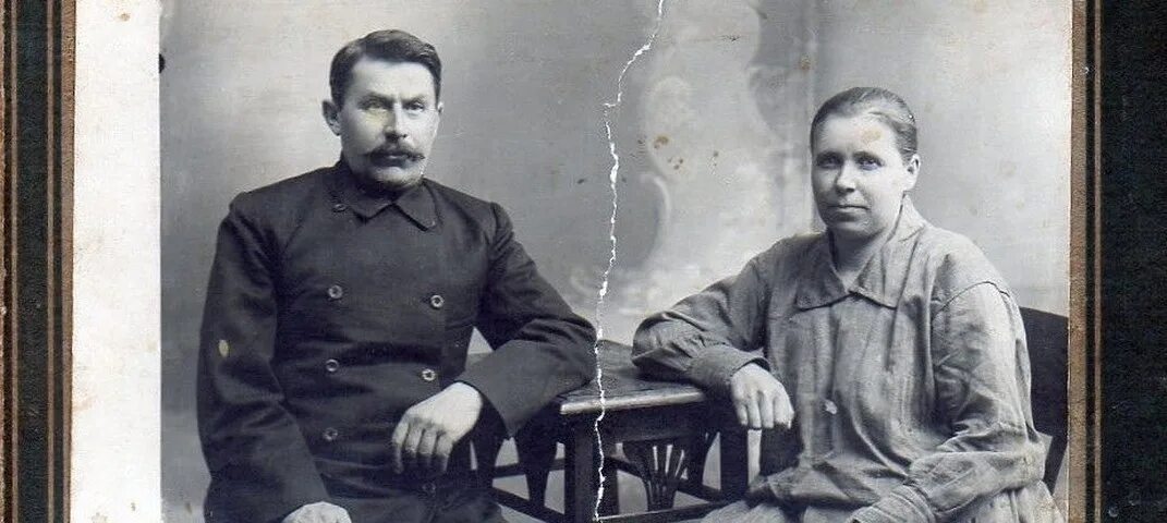 Чистополь дом купцов логутовых. Потомок купца. Купец гадалов томск. Семья купца мараева. Потомки купцов морозовых.
