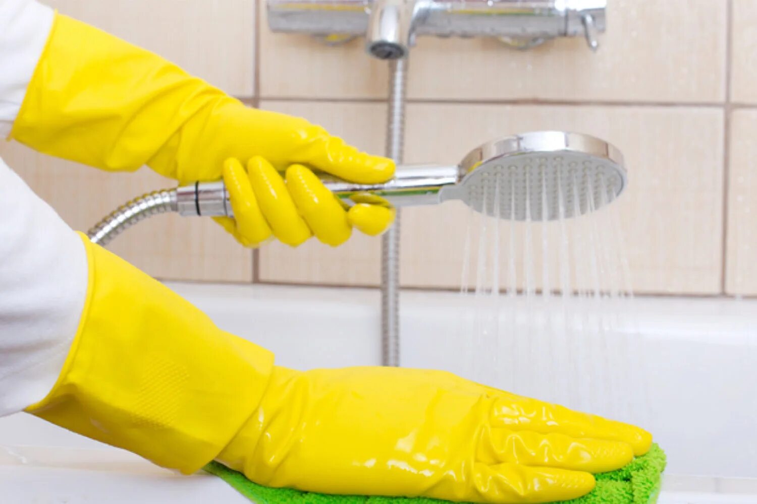 Отмыть добела. Альтернативные способы уборки на кухне фото.