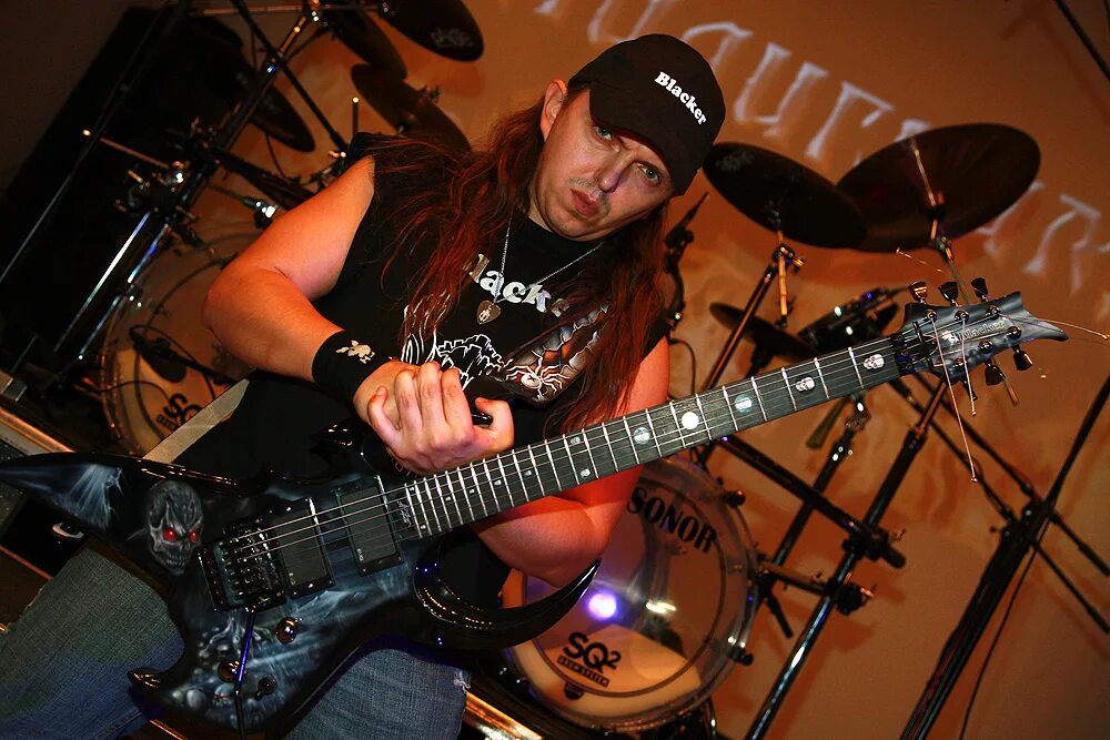 рок альбом желто черный 2000 года. песни страйка. песни страйка. песни страйка. песни страйка.