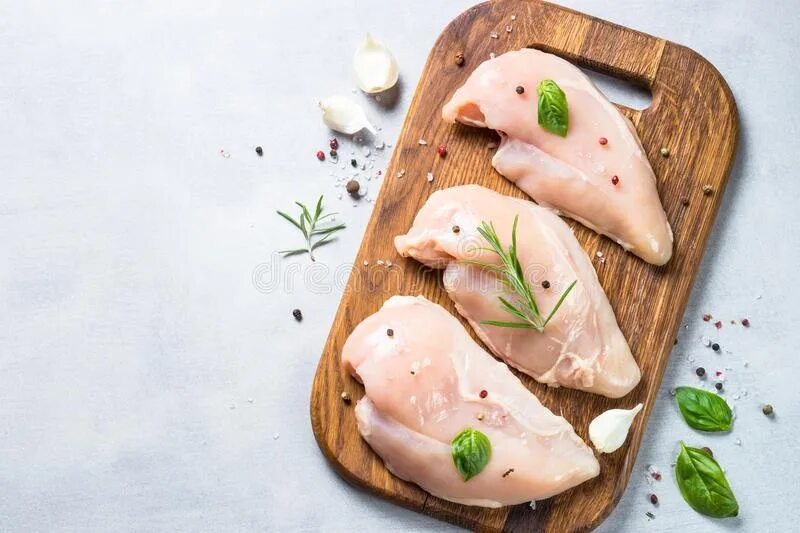 Цвет куриного филе. Куриное филе сверху. куриная грудка сверху. филе курицы фид сверху. куриная грудка вид сверху.