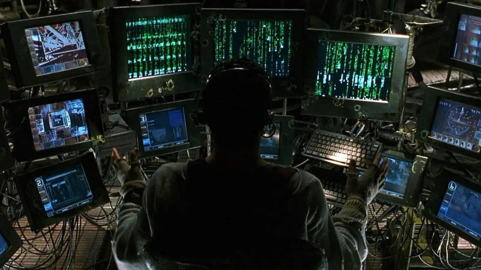 A screen makes the computer
