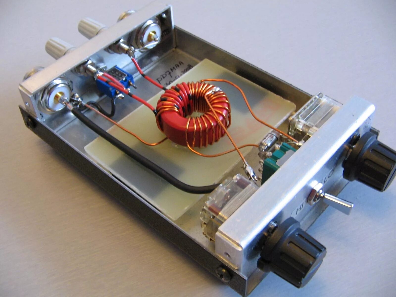 антенный тюнер mfj-941e. симметричный тюнер. Qrp тюнер s-match. тюнер mfj-974. тюнер антенный согласующее.