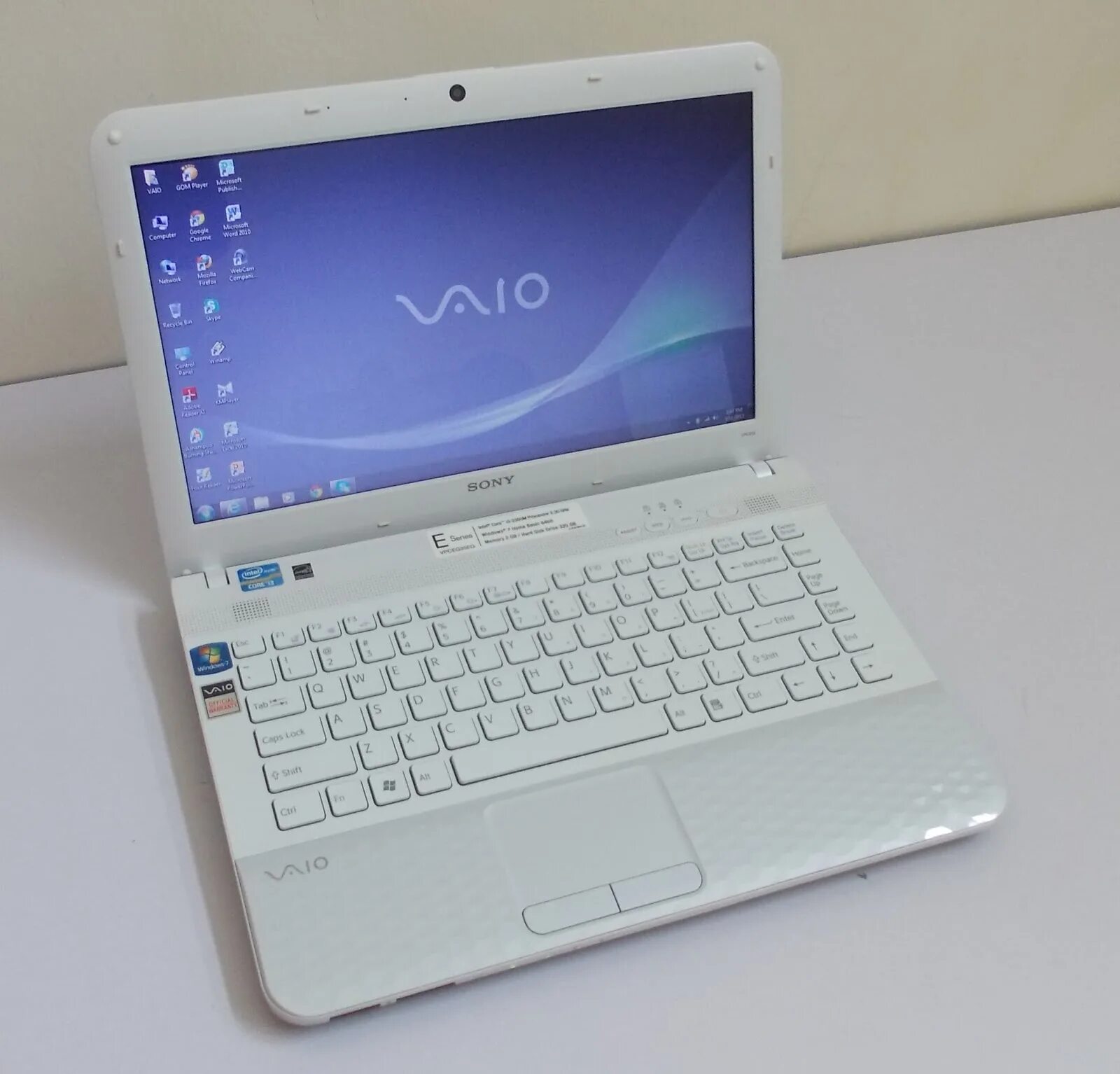 Сони вайо купить. Sony VAIO Core i3. Ноутбук Sony VAIO i3. Сони Вайо ноутбук i3. Sony VAIO 2010.