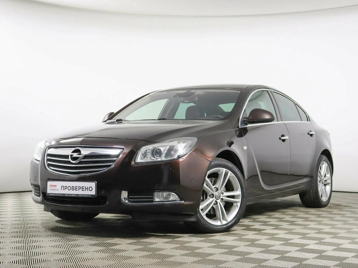 Купить опель инсигния 2. Opel Insignia 2013. Опель Инсигния 2013. Опель Инсигния 2013 года. Opel Insignia коричневый.