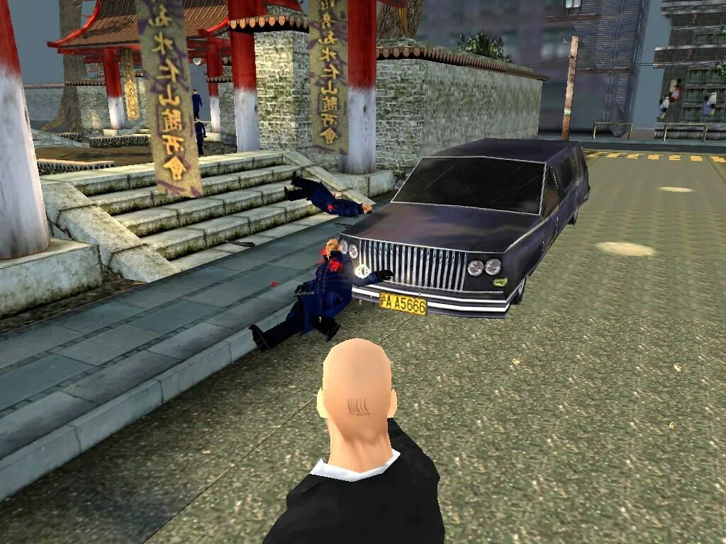 Кто разработал hitman codename 47. Hitman 1 codename 47. hitman 1998 игра. hitman codename 47 remake. хитман лимузин.
