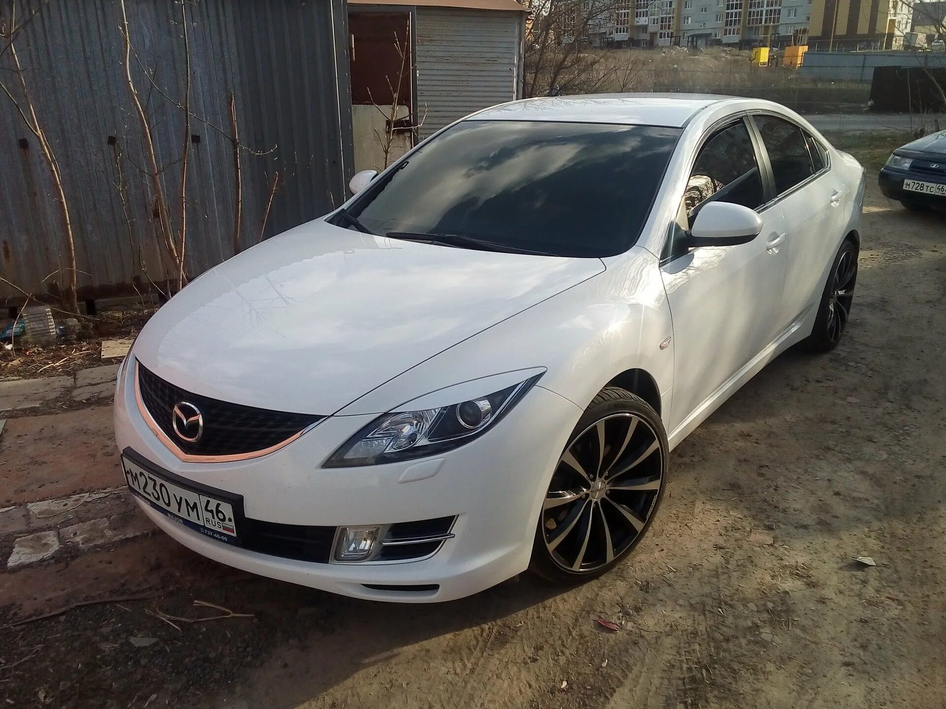 Мазда 6 2008 года белая. Mazda 6 GH белая. Mazda 6 2008. Мазда 6 2008 на дисках. Mazda 6 колеса