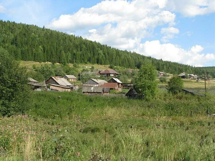 Верхняя ослянка свердловская. Верхняя ослянка свердловская. Ослянка корона урала. Усть утка нижний тагил фельдшерский пункт. Поселок верхняя ослянка.