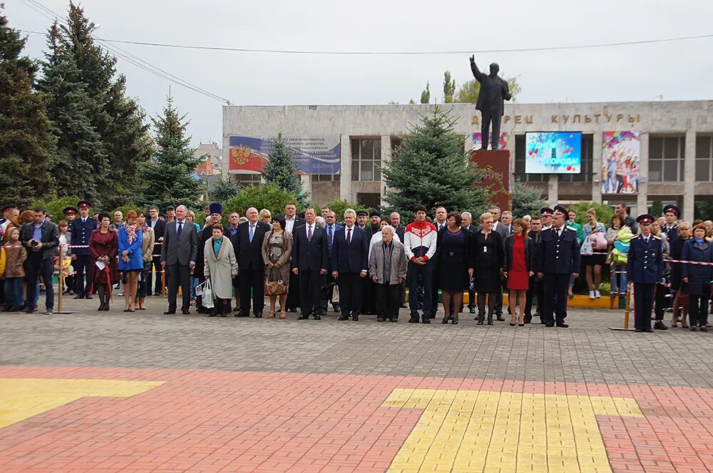 Погода на неделю батайск ростовская. Батайск день города. Погода в Батайске. Батайск климат. Мэр города Батайска.