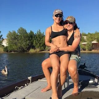 People who liked Raquel Pennington's feet, also liked.