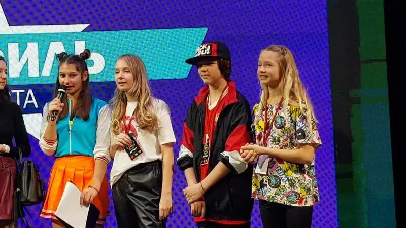 Свинка кукутики алиса рогачева. Алиса рогачева кукутики. Рогачева из кукутиков. Алиса рогачева из кукутиков. Свинка кукутики алиса рогачева.