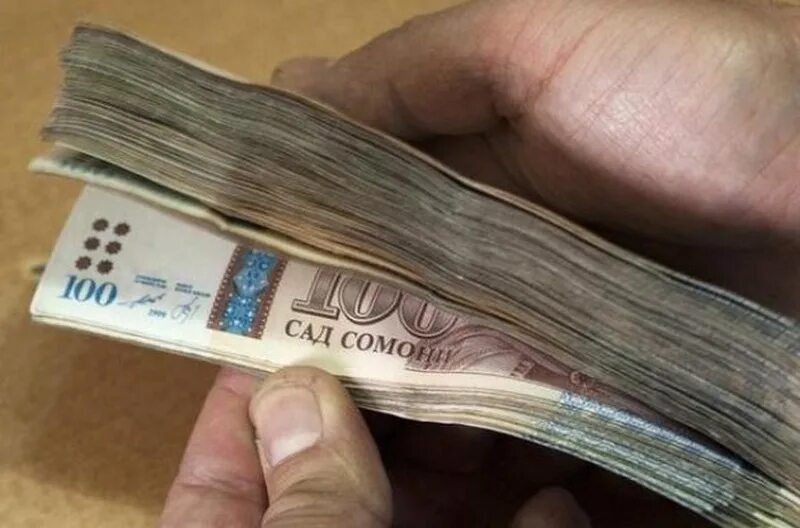 Деньги в душанбе. Деньги Сомони. Деньги Таджикистана. Пачка денег Сомони. Пули Сомони.