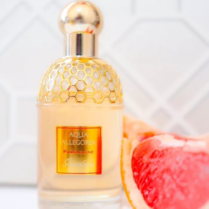 Aqua allegoria pamplelune. Guerlain Aqua Allegoria Grapefruit. Guerlain Aqua Allegoria Pamplelune. Guerlain Aqua Allegoria грейпфрут. Guerlain Aqua Allegoria ароматы.