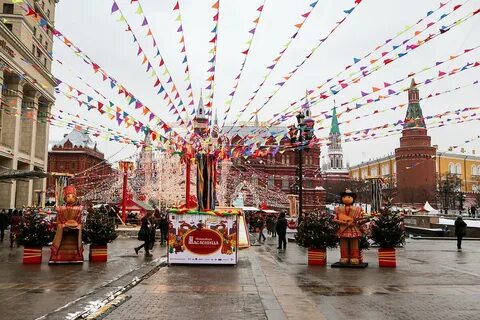 Украшенная площадь