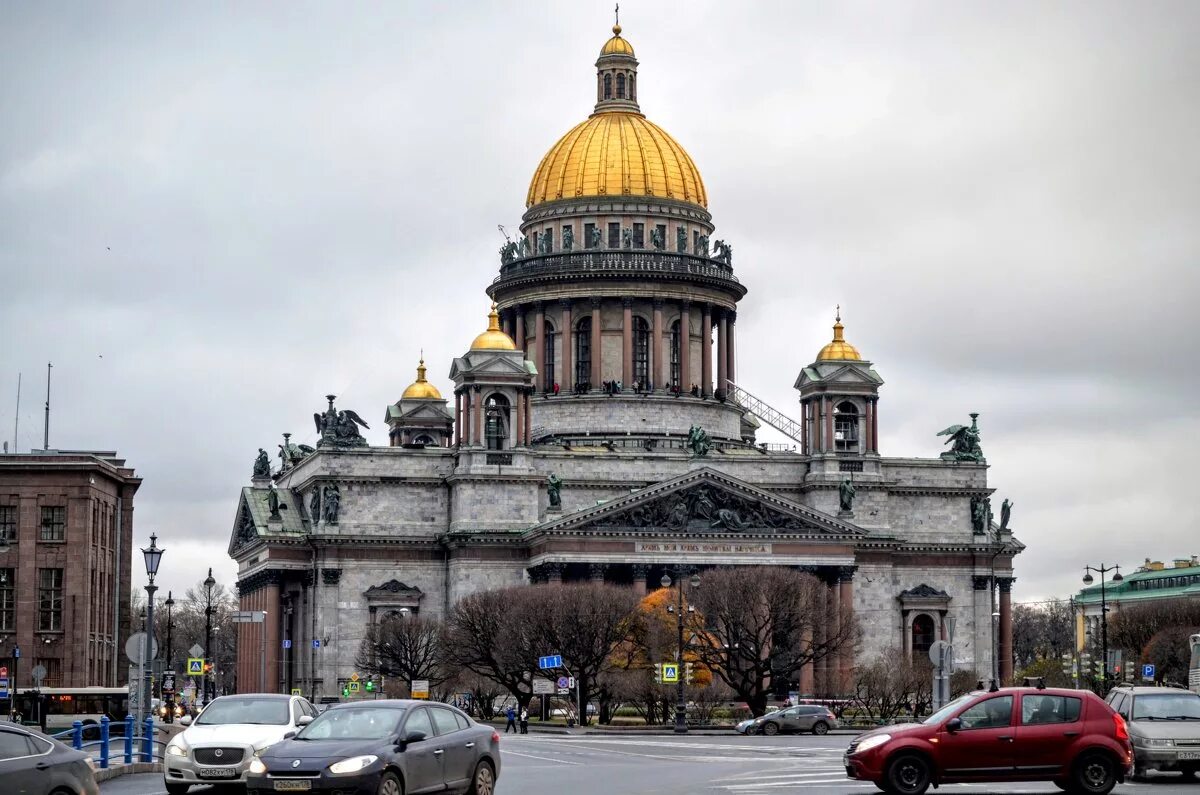 Исакиевский србор в Санк питербурге.