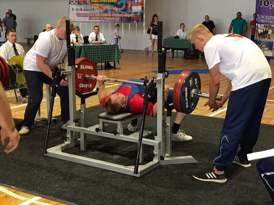 Чемпион России по пауэрлифтингу Муромец. Чемпион по троеборью. Федерация пауэрлифтинга.