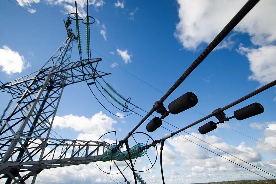 Крымские энергетики. Лэп крым. Without electricity. Нет света. Сидим без света.