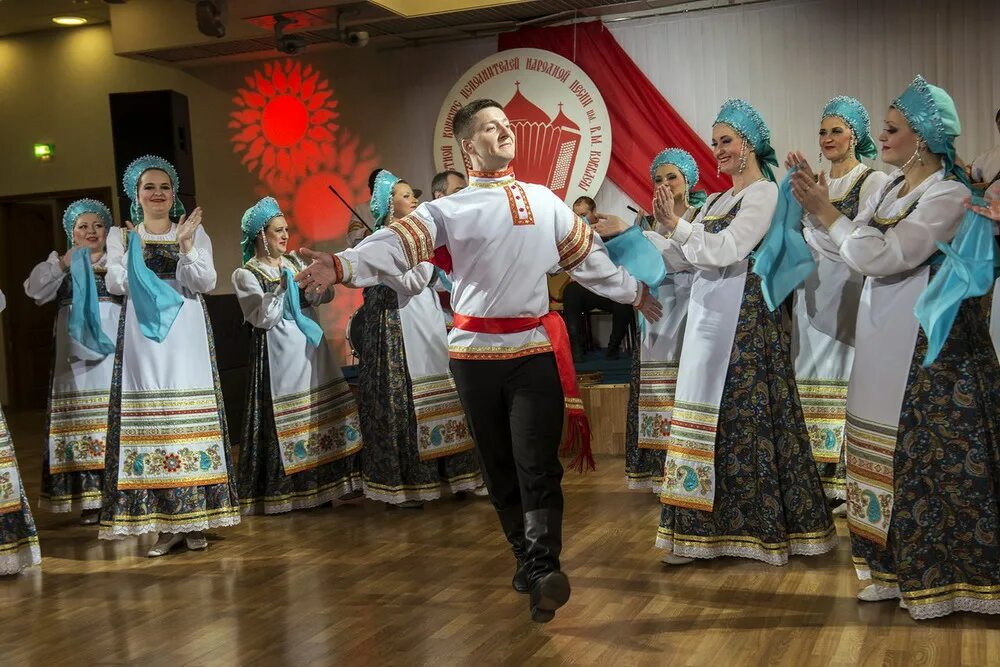 Народное пение. Народные напевы. Русские народные напевы. Киров. Татары поют.