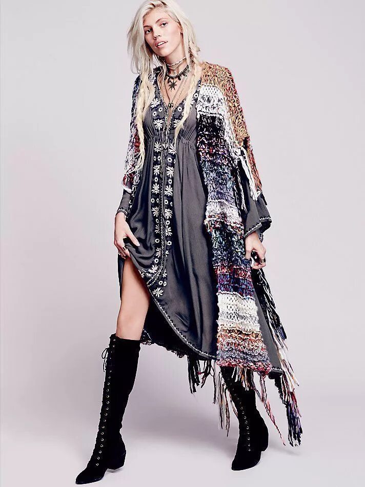 Стиль бохо в одежде. Бохо хиппи. Бохо бренд. Стиль хиппи шик в одежде 2022. Мода стиль etno.