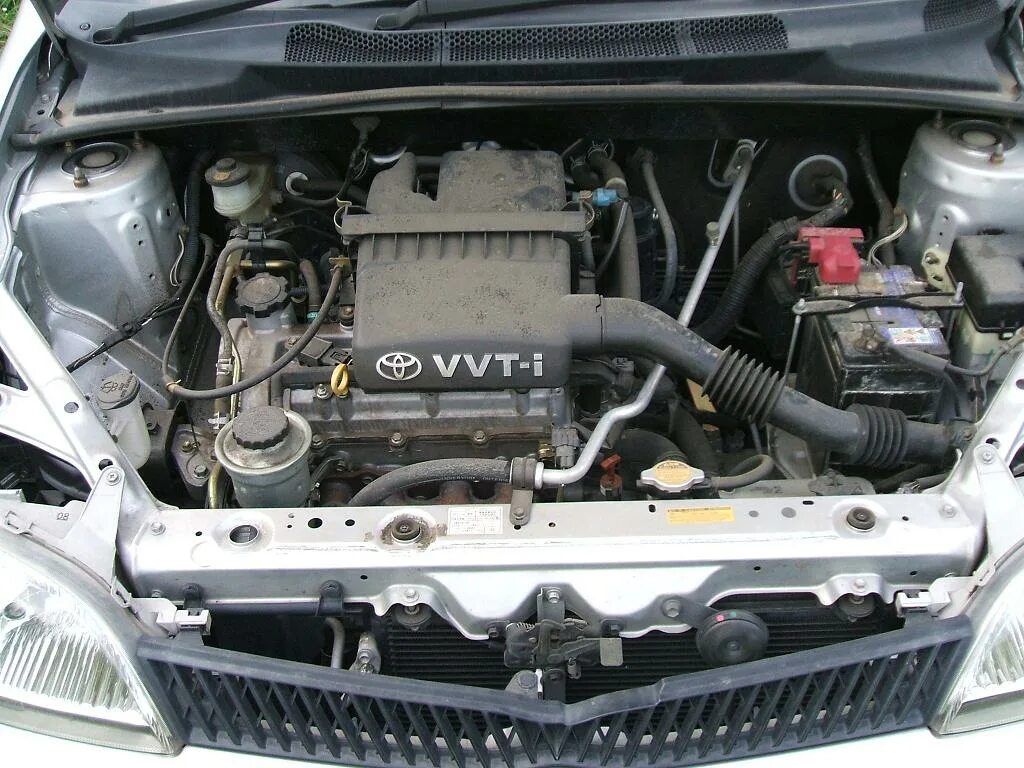 Двигатель тойота витц 1.3. Toyota Yaris 1sz-Fe. Toyota Vitz 1sz-Fe. Двигатель 1sz-Fe Toyota Vitz. Toyota Vitz 2001 двигатель 1.0.