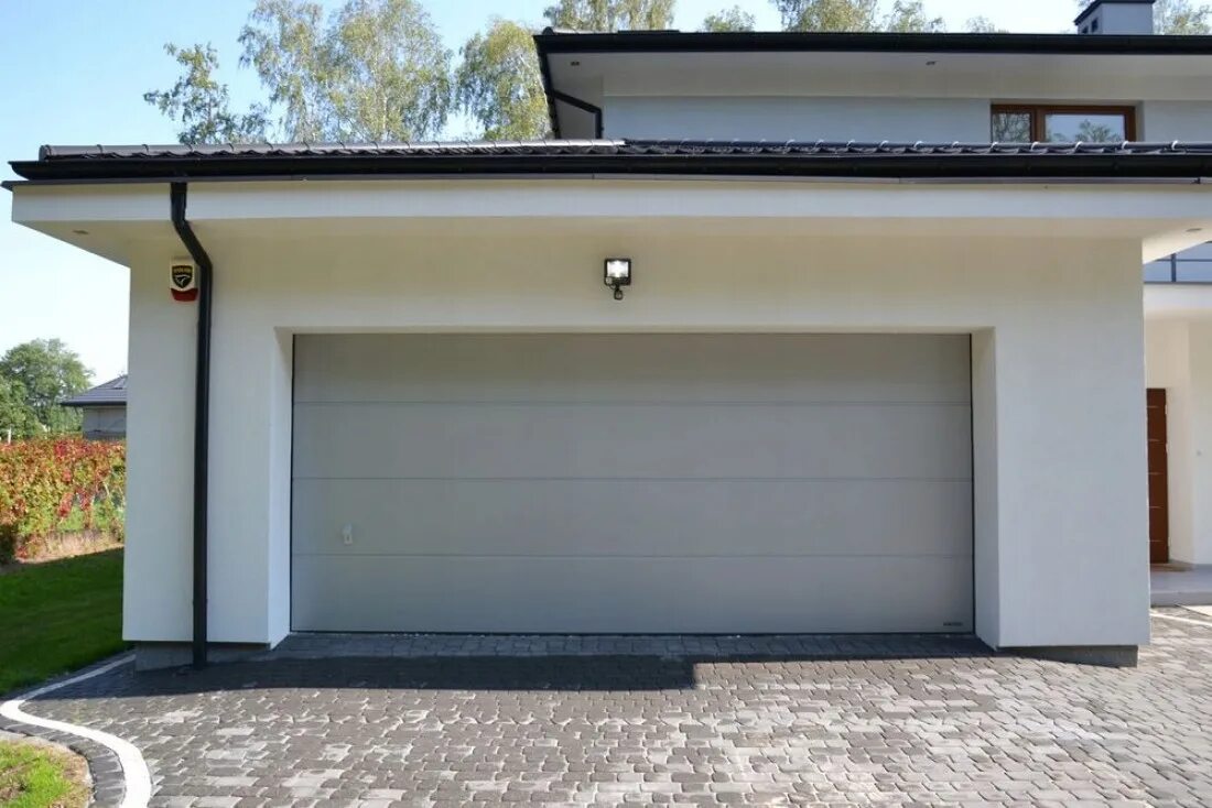 Ворота распашные 3600х3600 с. Калитка алютех 7016. Ворот класс. Текстура ворот. Распашные гаражные ворота дорхан.