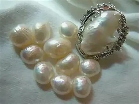 Natural pearl