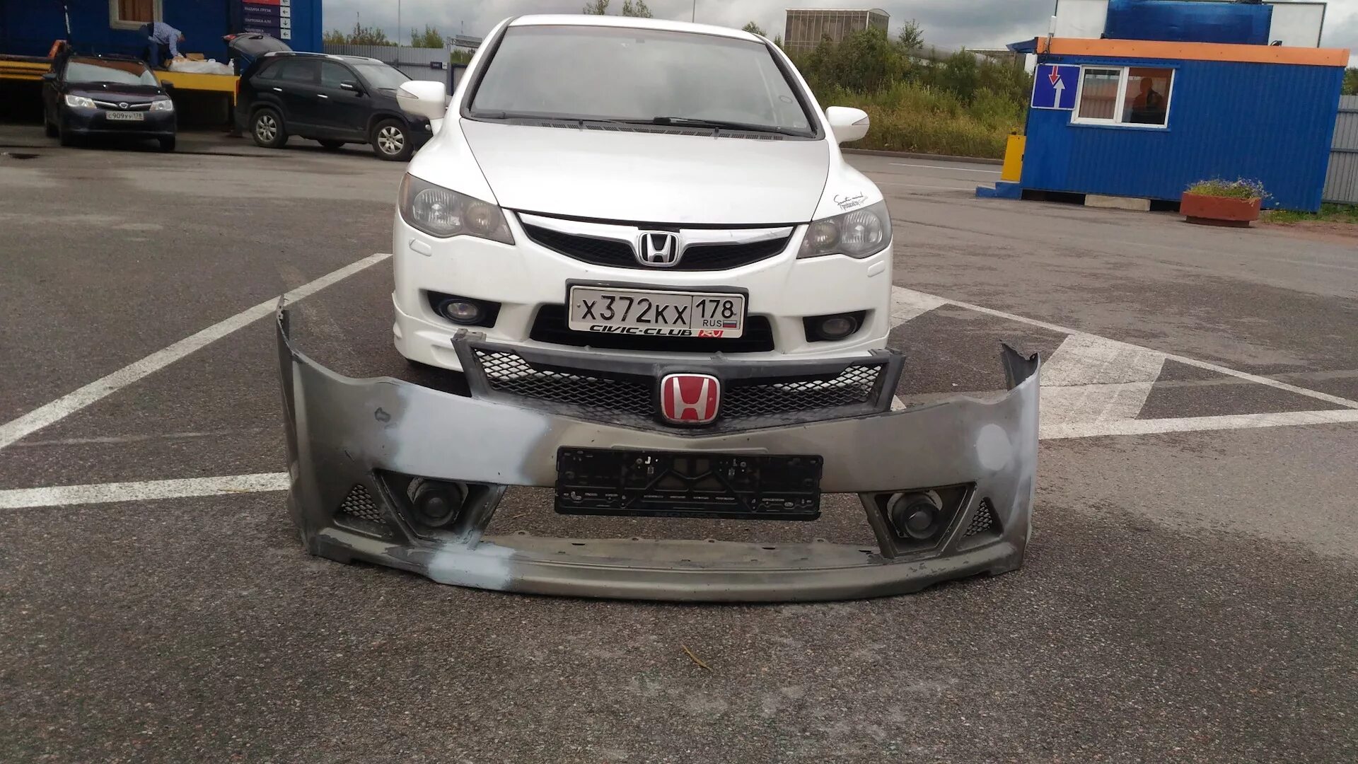 Бампер Honda Civic 4d. Бампер Хонда Цивик 4д. Бампер муген Хонда Цивик 4д. Бампер муген рр Хонда Цивик 4д.