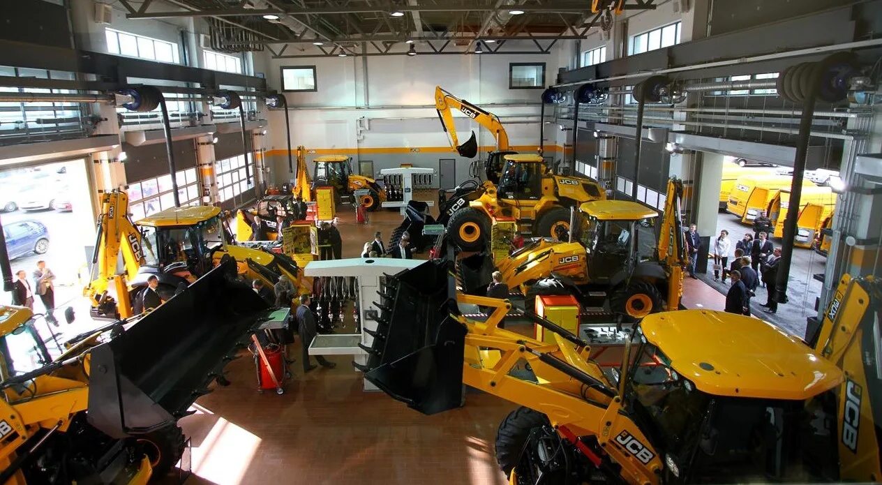 Ремонт jcb 3cx. Крыша кабины JCB 3cx. Складская техника JCB. Дилерский центр JCB. Техническое обслуживание JCB-1000.