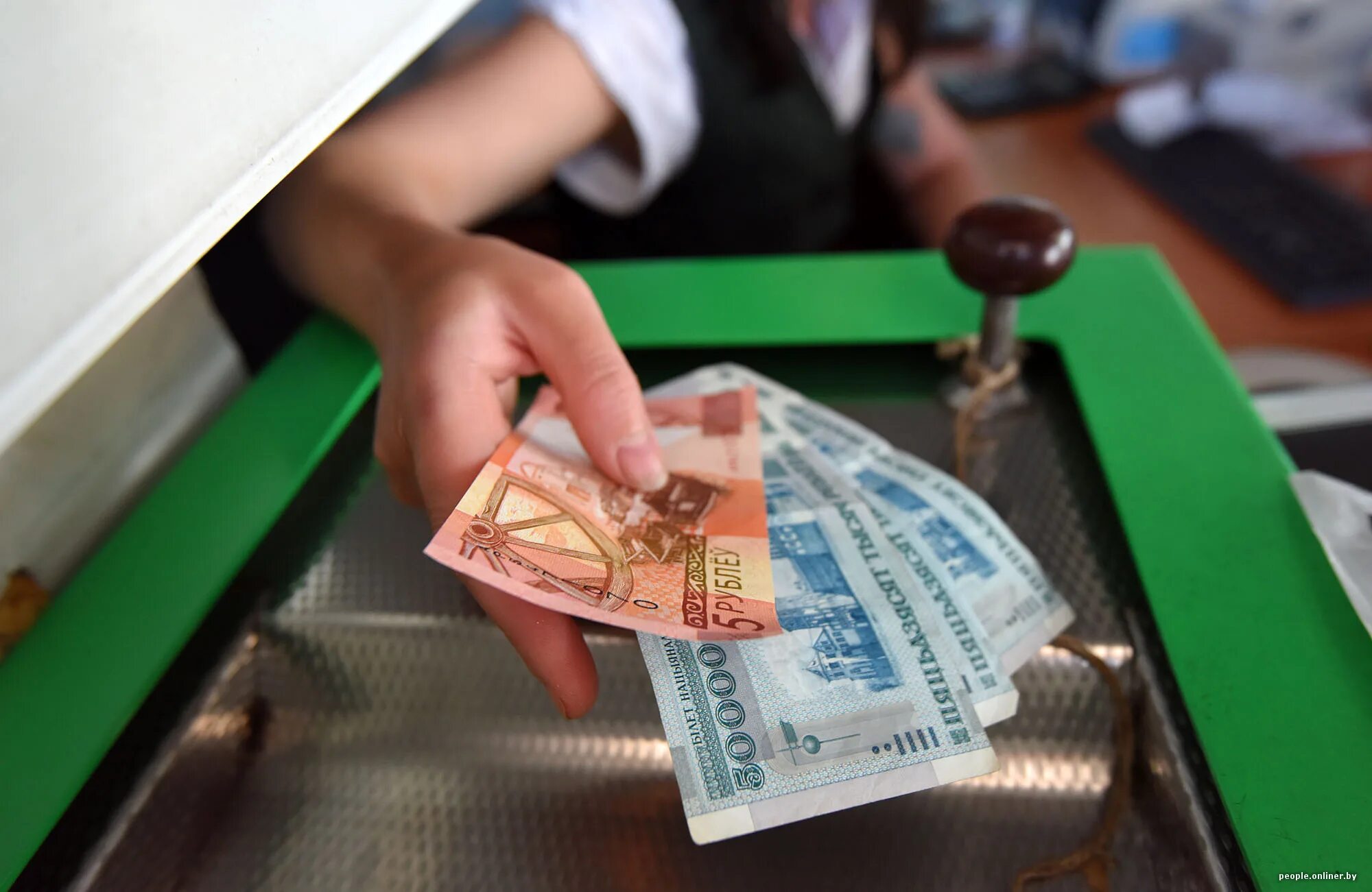 Касса взаимопомощи картинки. Проспект александра невского 17 петрозаводск. Касса деньги займ. Пятый элемент займ личный. Касса взаимопомощи логотип.