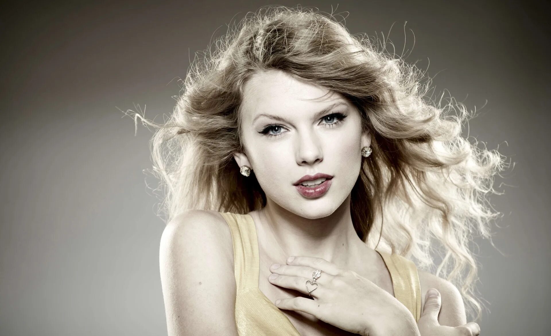 Тейлор хиты. Taylor Swift. Taylor Swift Тейлор Свифт. Тейлор Свифт фото. Тейлор Свифт фотосессии.