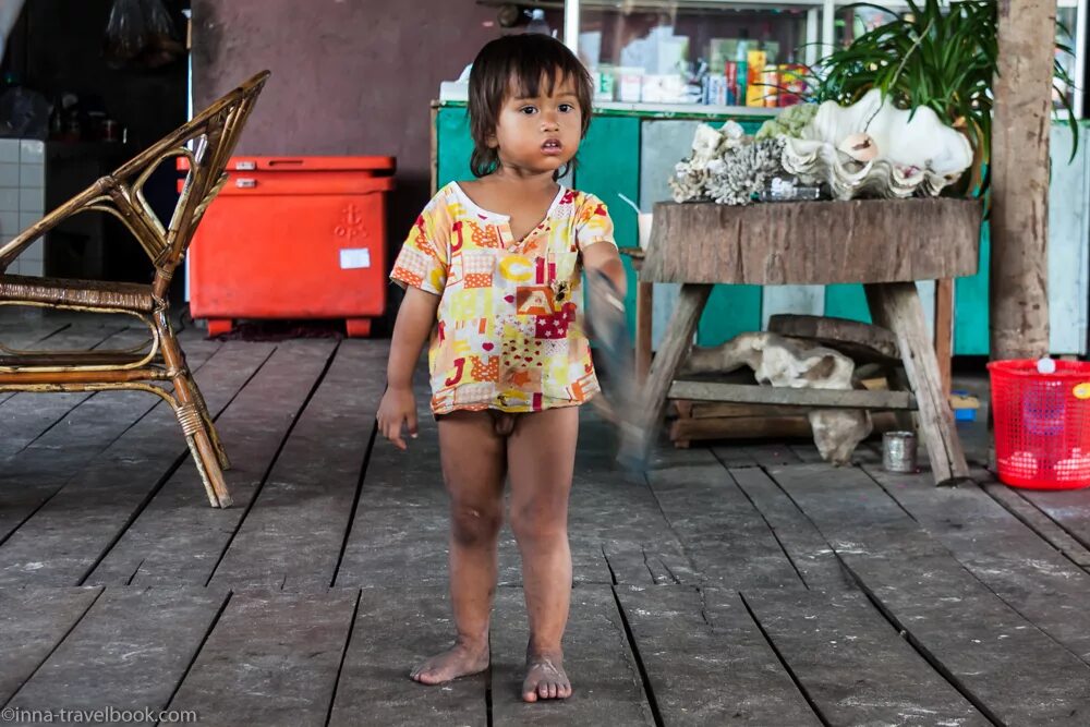 Малыши пи пи. Пи пи детишек. Малыши пи пи. Портативный писсуар для мальчиков. Пи пи в штанишки.