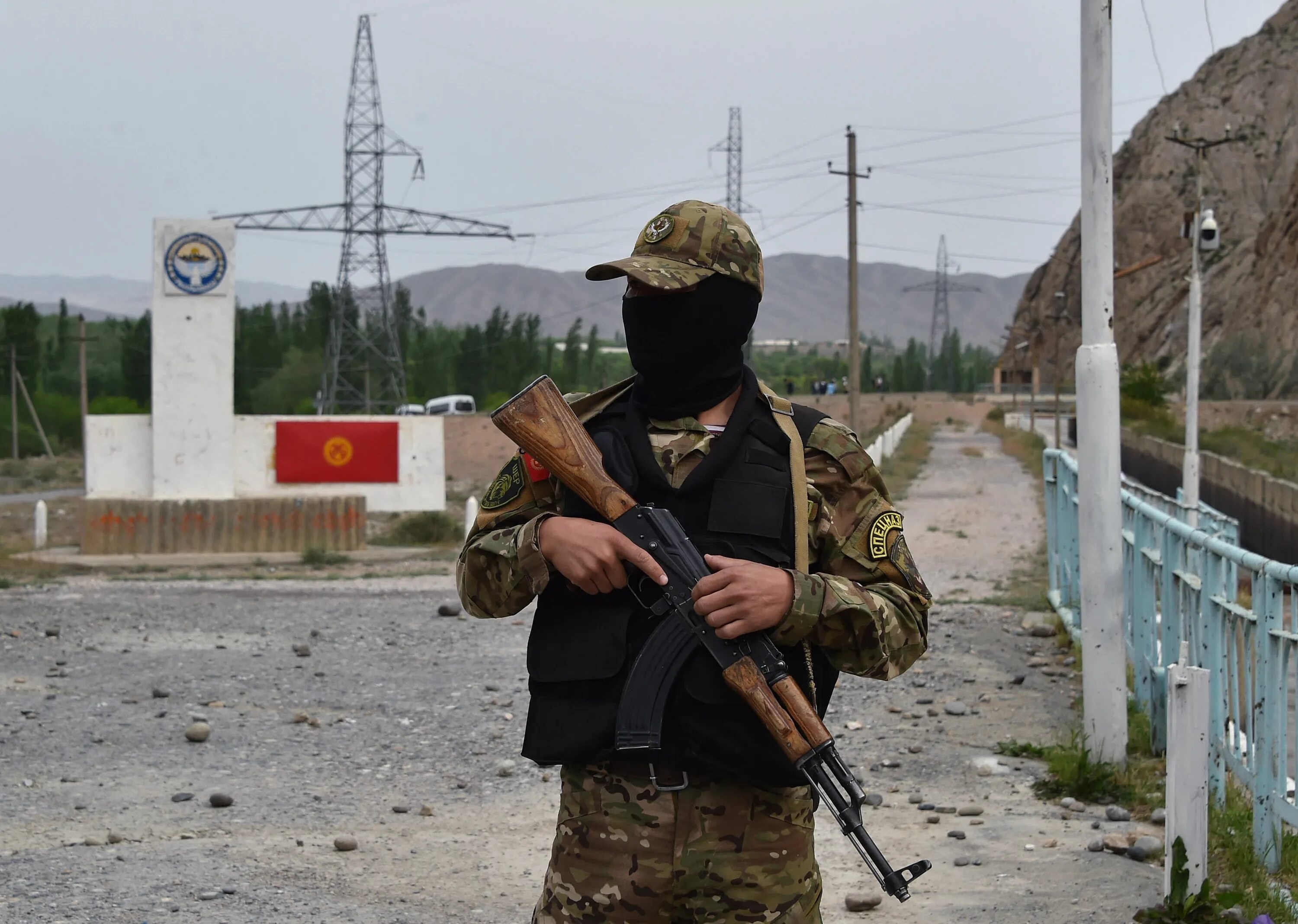 Таджикско-Кыргызская граница. Таджикско киргизский конфликт. Граница Кыргызстан и Таджикистан. Конфликт Таджикистана и Кыргызстана 2022.