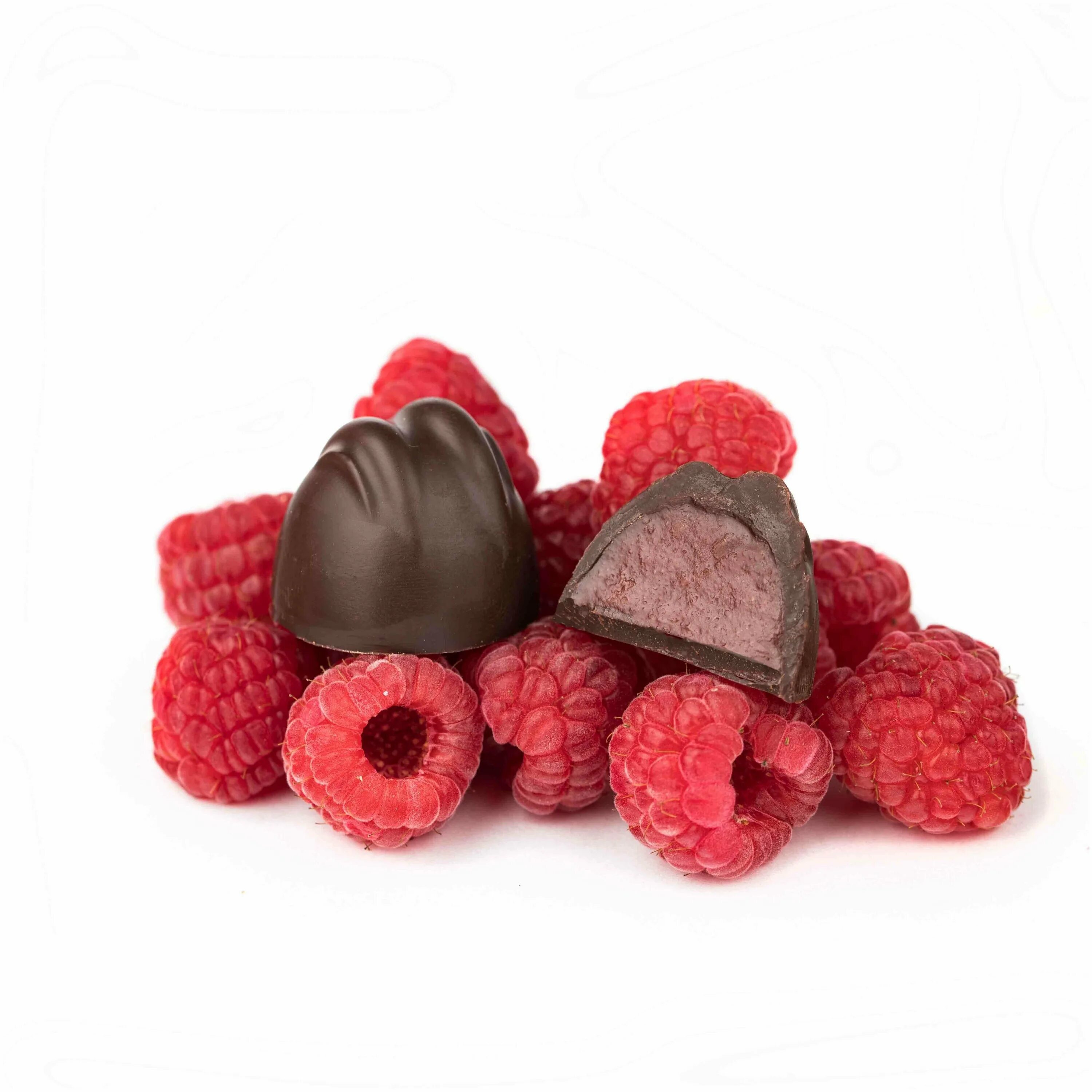 трюфели малиновые конфеты. конф_вес_батончики_шейк_с_малиной_и_творогом_1/180. шоколадные конфеты с марципаном. конфеты с малиной. конфеты truffle малина.