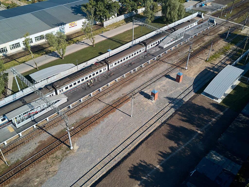 Гривно площадь трех. Станция гривно. станция гривны подмосковья. станция гривно фото. тоннель в поварово.