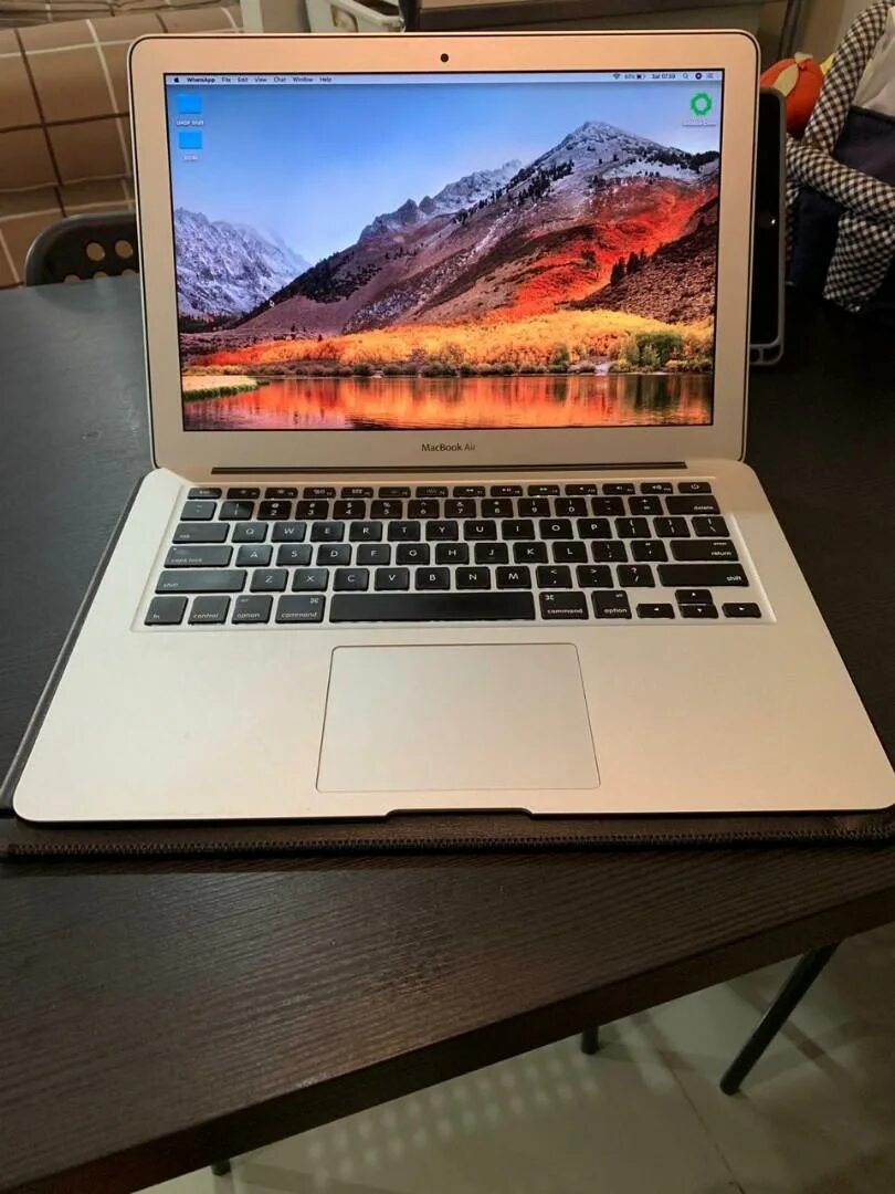 Apple macbook air 13 2017. Macbook air 13 2017. Macbook air 13 2017. Макбук air 2017. Macbook air 13 2017.