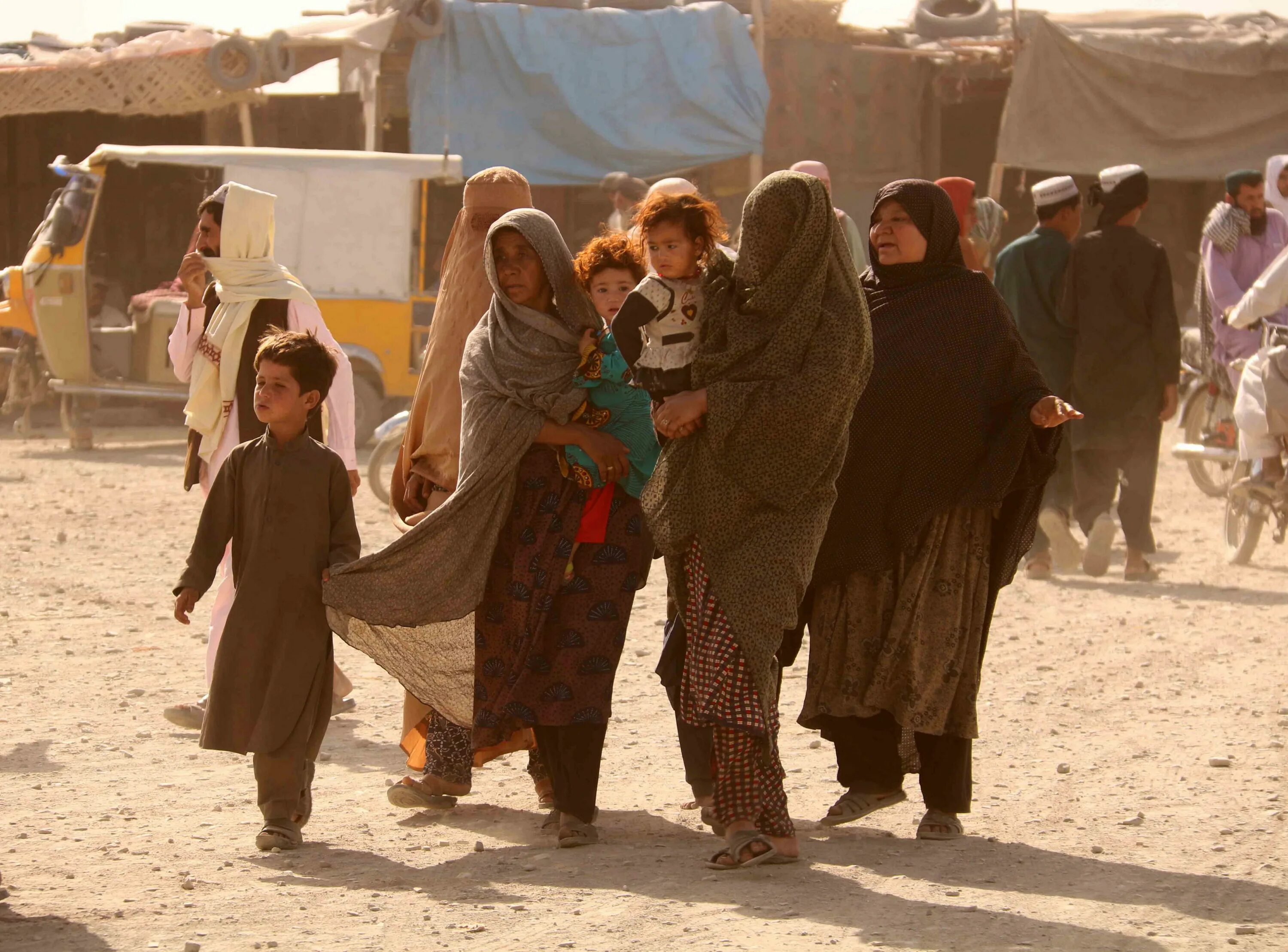 Афганистан девушки талибы. Афганские девушки до Талибана. Афганские девушки фото.