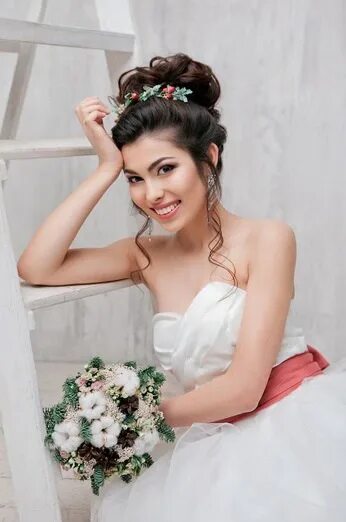 Свадебные прически на короткие волосы Short wedding hair, Short hair styles, Sho