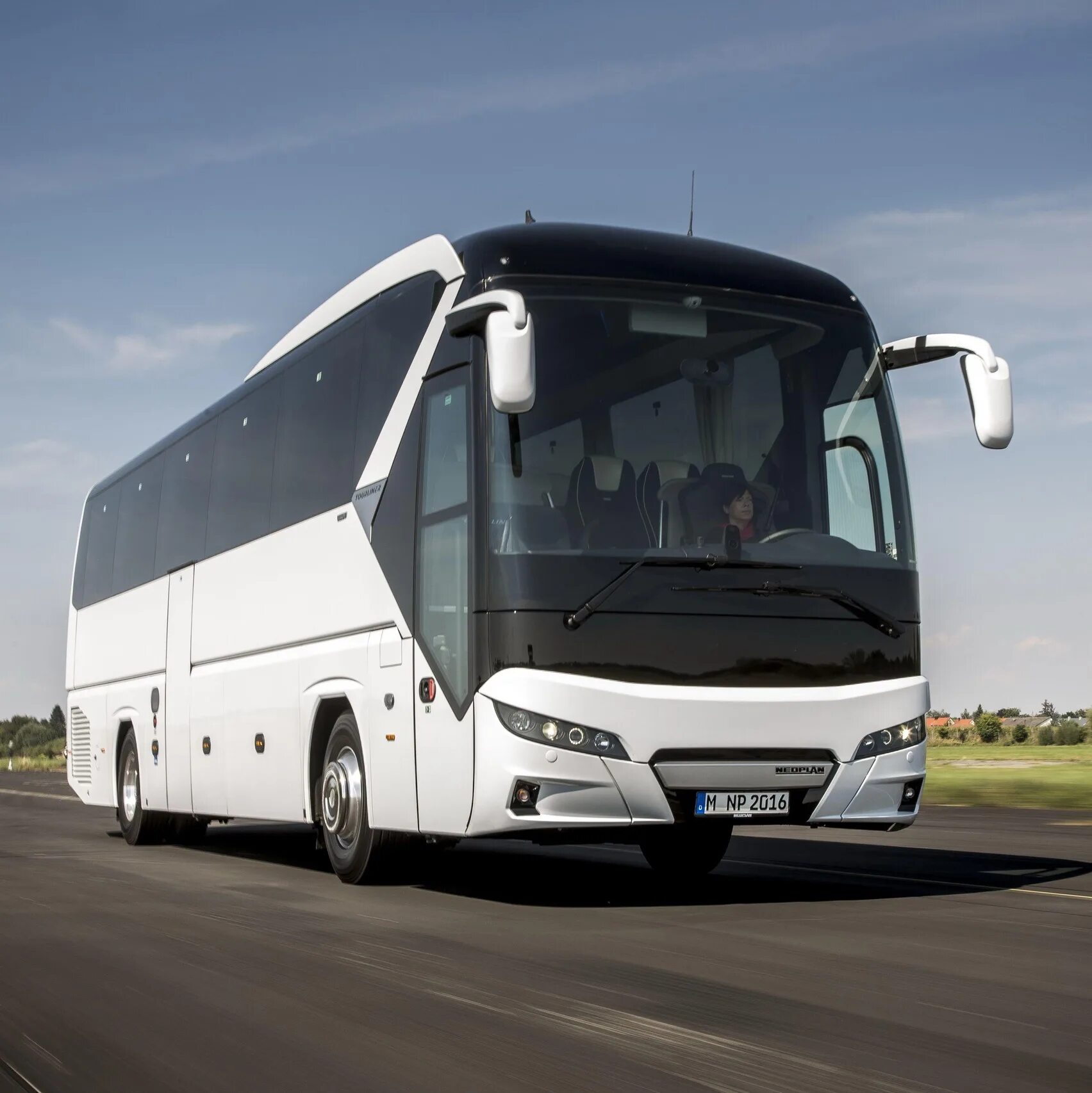 Автобус Neoplan Tourliner. Неоплан Турлайнер. Man Neoplan Tourliner. Neoplan New Tourliner.