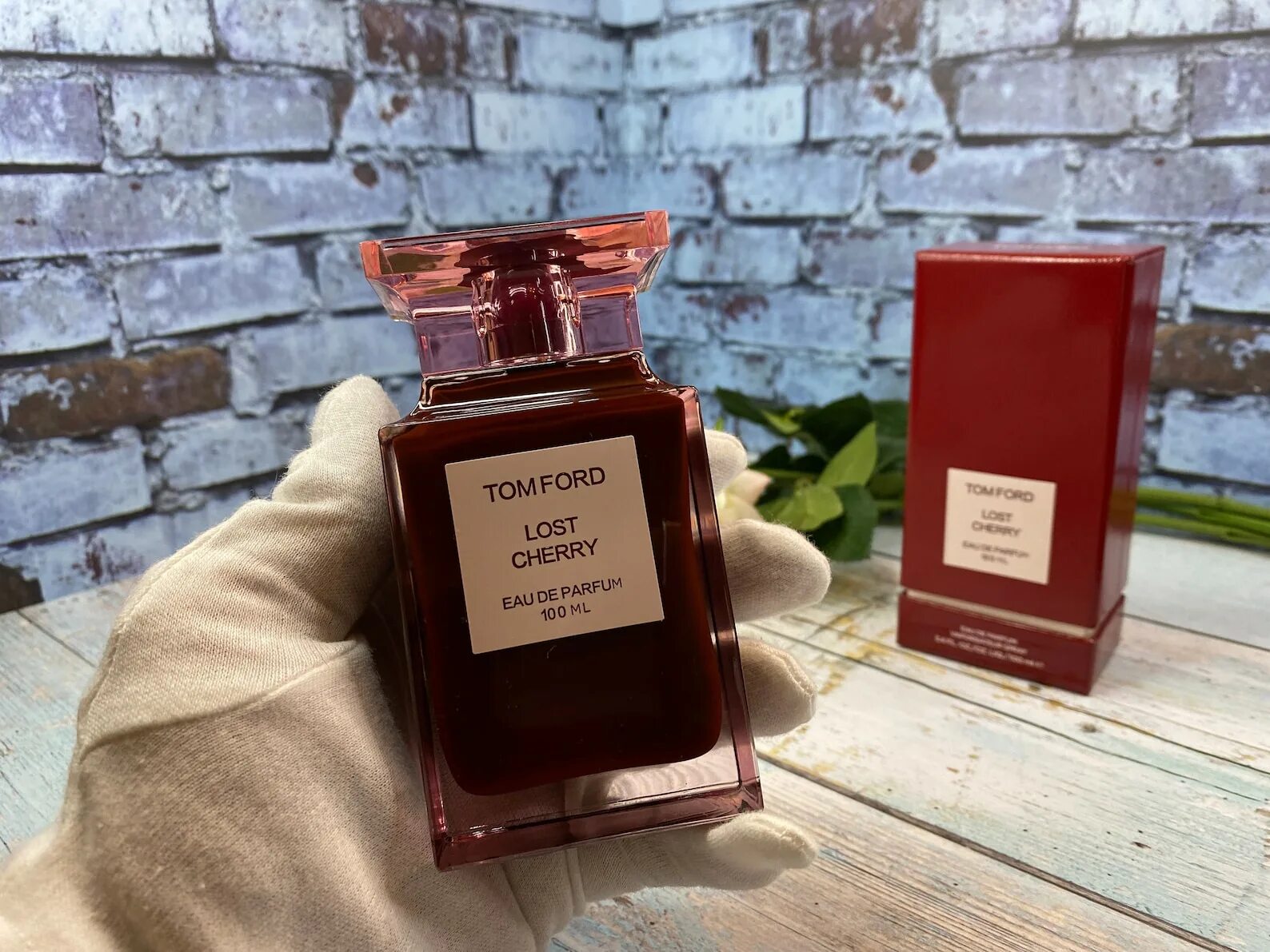 Tom Ford Lost Cherry 100ml. Lost Cherry Tom Ford 100мл. Том Форд лост черри. Том Форд Потерянная вишня. Lost cherry 100ml